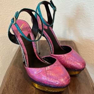 Brian Atwood Fontenay Hologram Snakeskin Platform Pump Size US 8 EUR 38.5